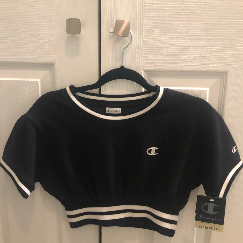 Champion  Vintage Dye Fleece Cropped Sweatshirt